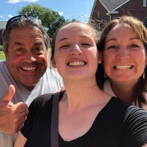 Meet your Posher, Madison